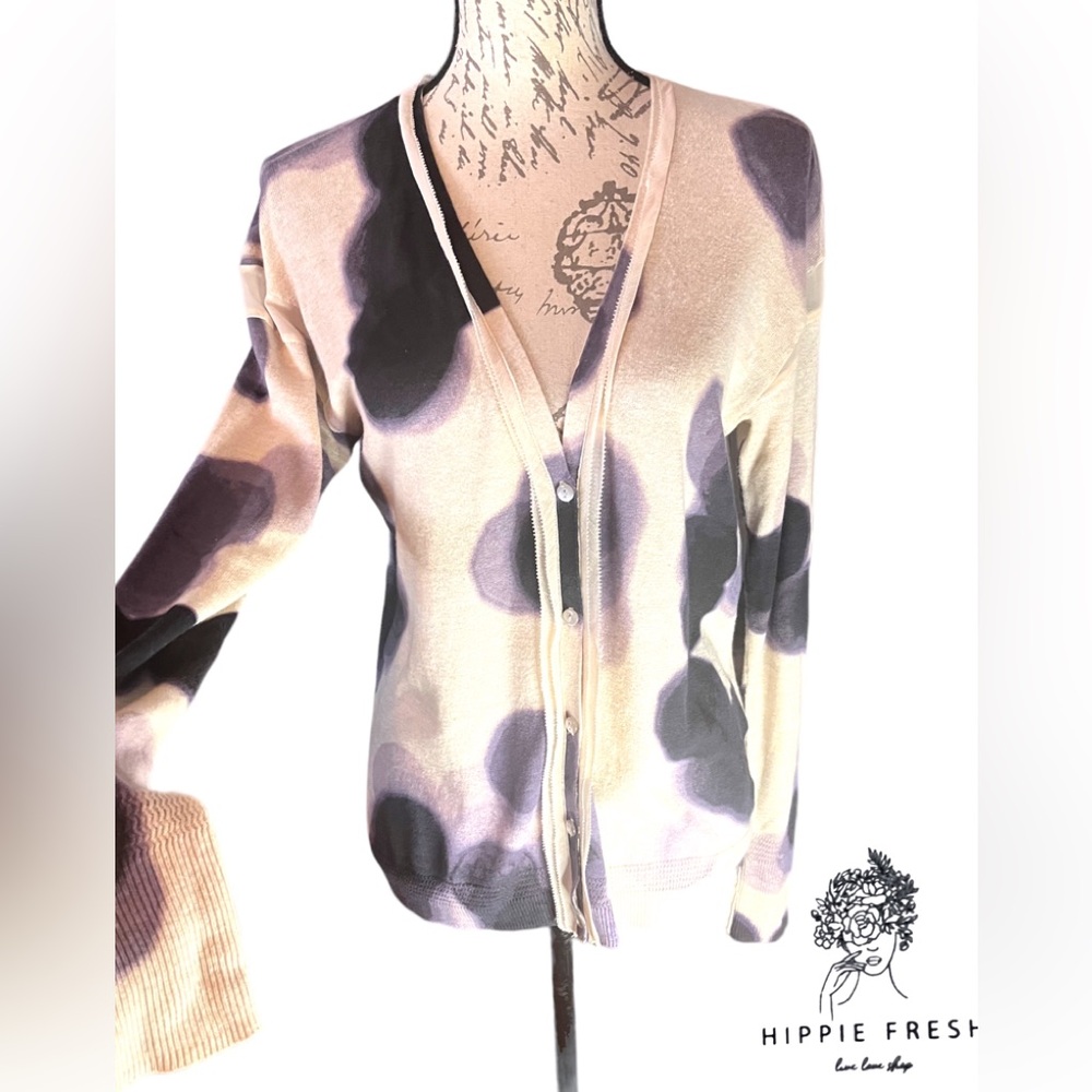 Simply Vera Wang Plum on Cream Abstract Cardigan Button Front V Neck Size M
